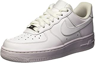 NIKE Women's Basketball Shoe