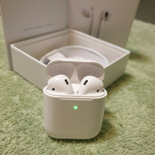Quality Apple AirPods with Wireless Charging Case