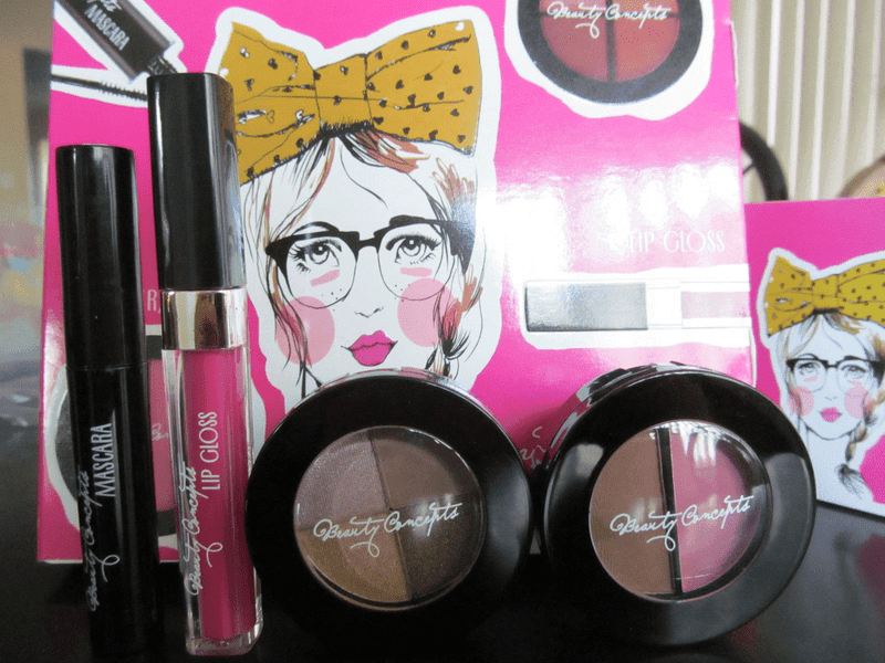 Beauty Concepts Make up Set Mascara Eyeshadow Lip Gloss Bronzer Blush