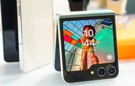 New Samsung Galaxy Z Flip 5(512GB,12GB)
