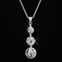 Avon Hattie Diamondesque Necklace