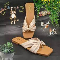 Women's Slippers & Flip Flops
