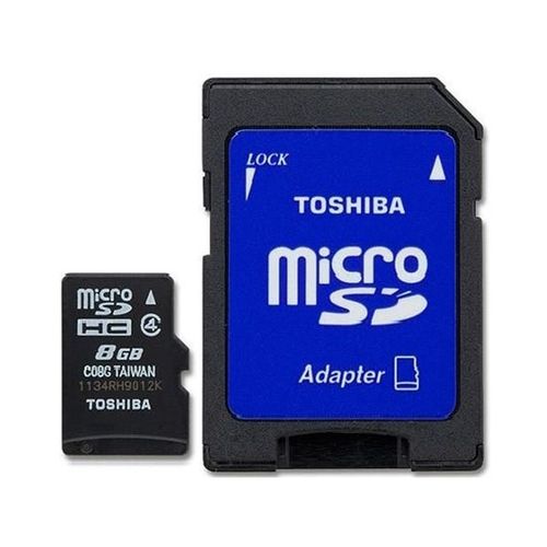 Toshiba 8 GB microSD With Adapter